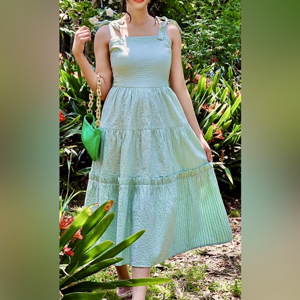 TOP SHOP Elegant Green Sleeveless Dress